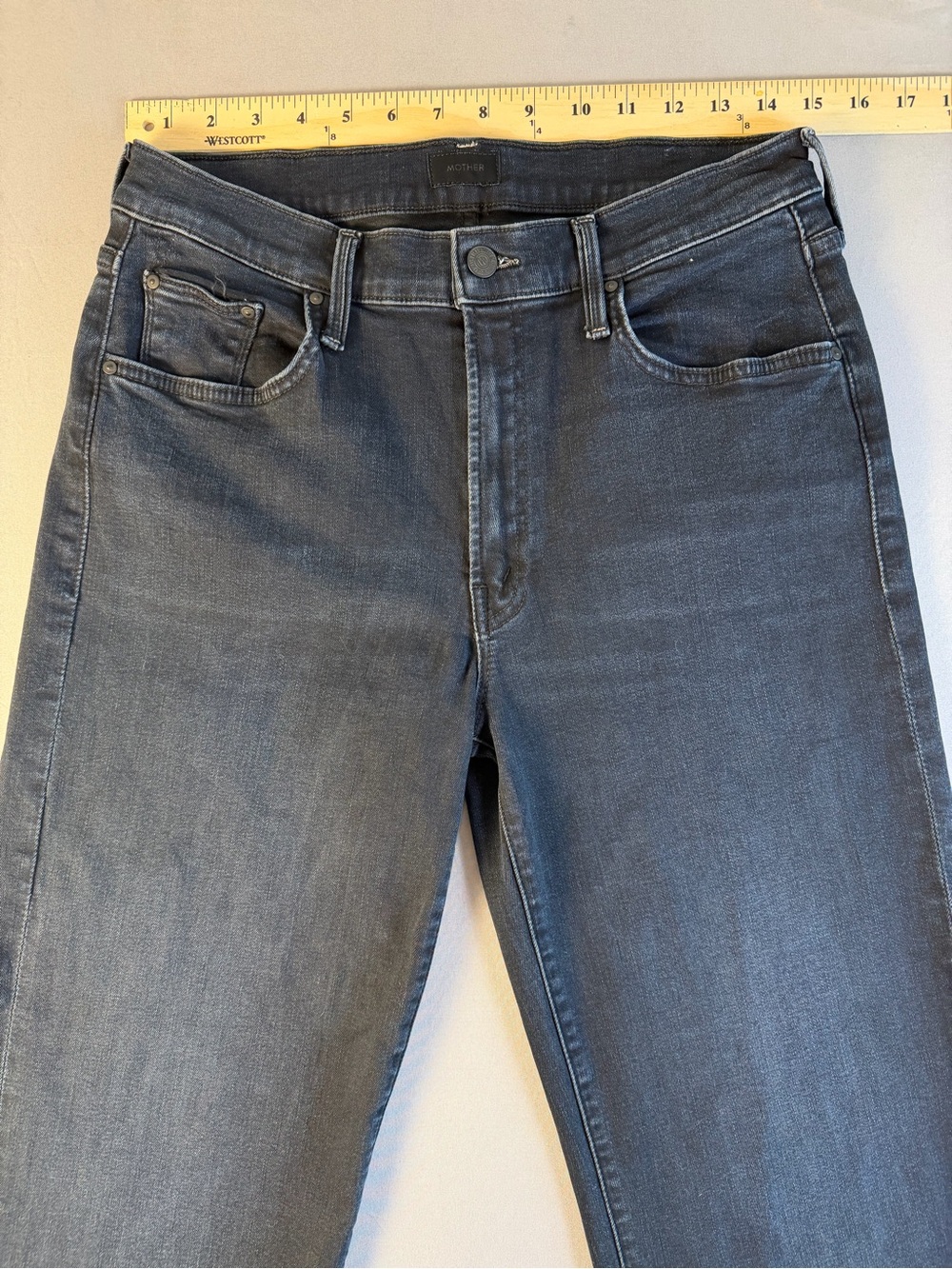 MOTHER Mid-Rise Rambler Zip Ankle Dark Wash Size 31 - Picture 7 of 16
